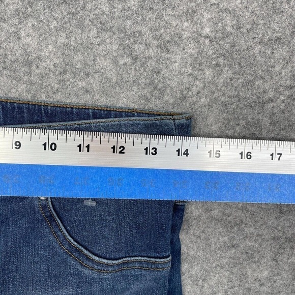 Spanx Distressed Ankle Skinny Jeans Women's Size Medium Blue Distressed 20203R - Picture 3 of 10